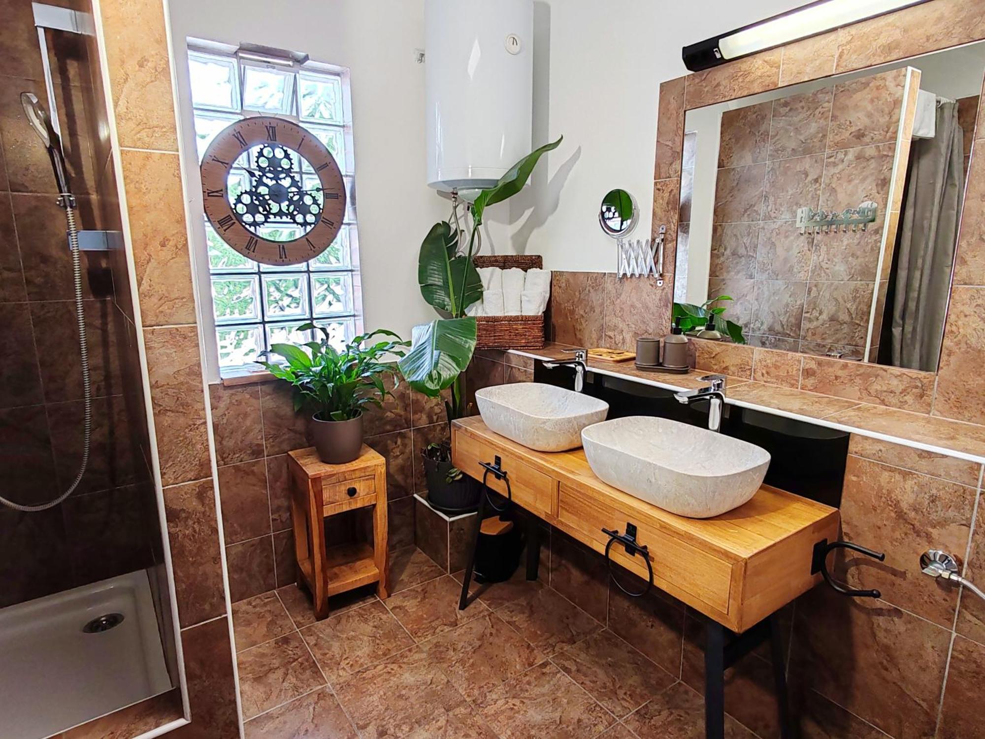 Art Gallery House With A Small Relaxing Pool Crikvenica Extérieur photo